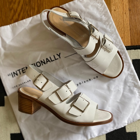 Intentionally Blank White Jill Leather Sandal US9 - Picture 11 of 11